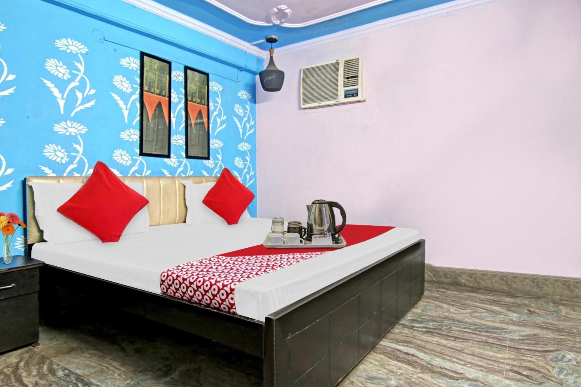 Flagship Hotel Decent Stay Near Pvr Vikaspuri Delhi Nueva Delhi Exterior foto